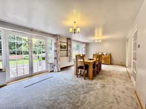 Photo 27- click for photo gallery